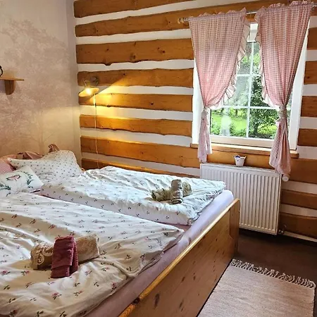 Srub Pod Tetrevim Vrchem דירה *