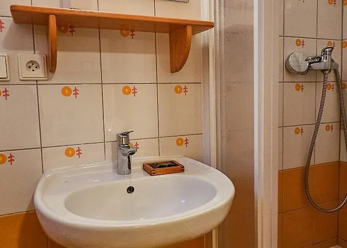 Srub Pod Tetrevim Vrchem Dolni Dvur